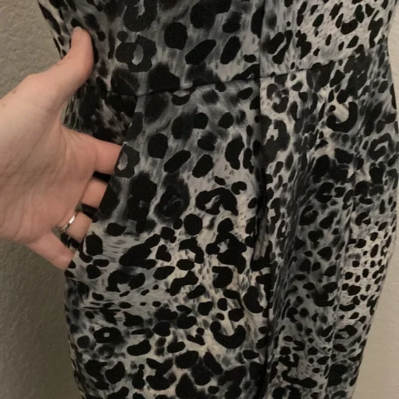 Emma & Michelle Leopard Print Dress size 10 - Picture 4 of 7
